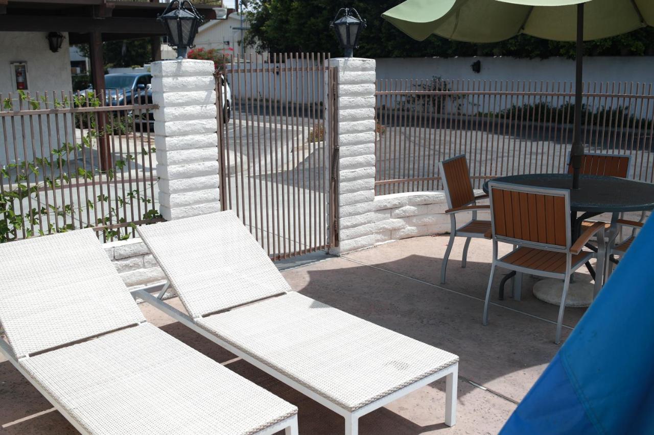 Cozy Inn Costa Mesa Eksteriør bilde